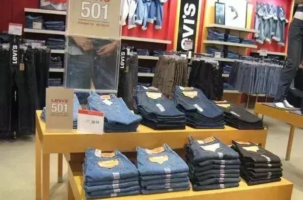 美国留学生活费用一年大概多少人民币,美国留学生活费用