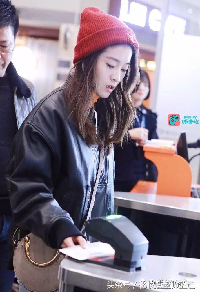 明星同款滑雪服古力娜扎,明星穿搭只服古力娜扎