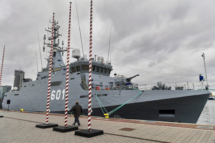 波兰近海扫雷舰,波兰海军扫雷舰视频