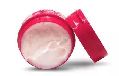 chanel护手霜味道,吃护手霜会怎么样