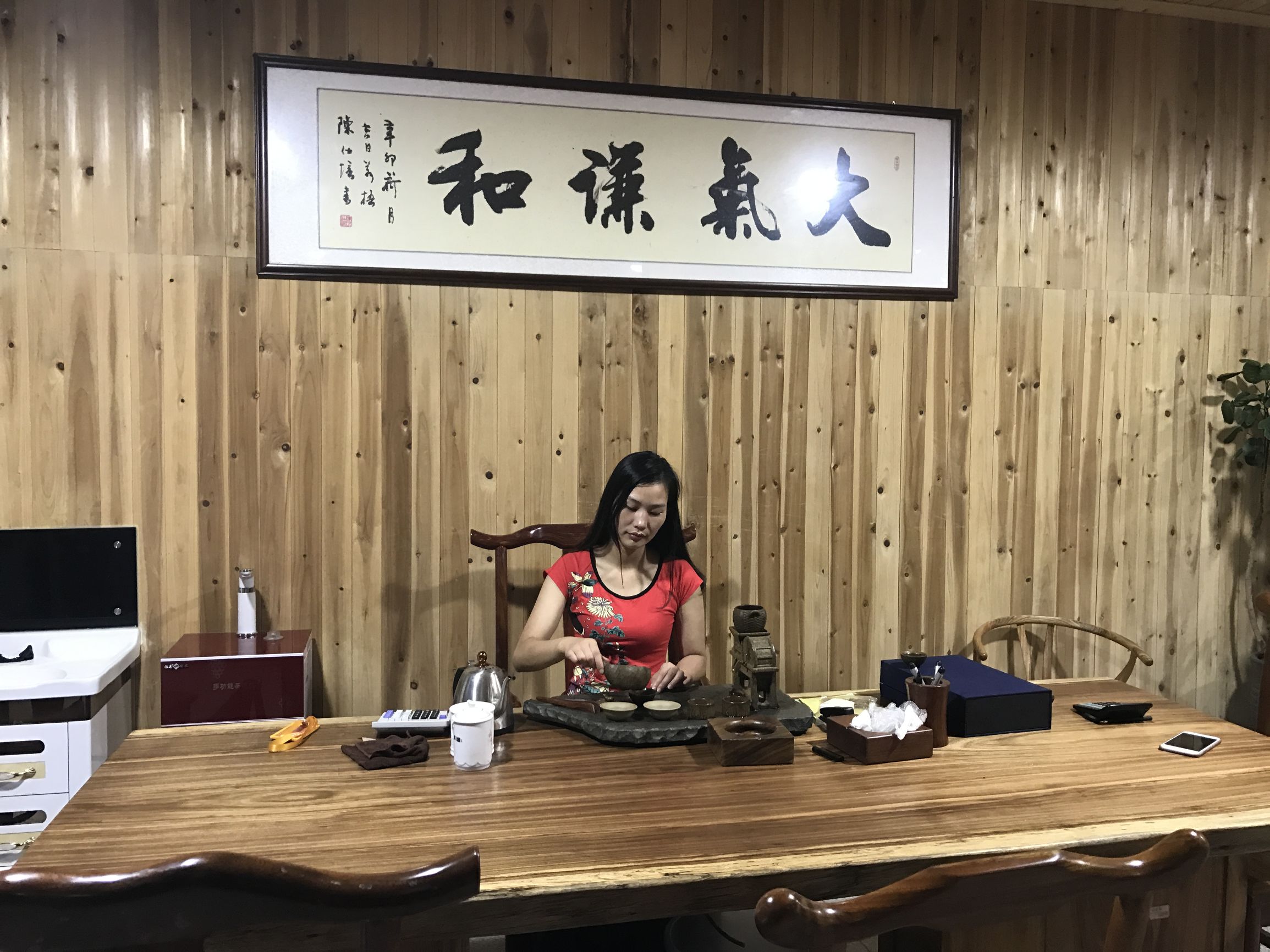 怎么保养实木大板 (实木大板如何保养)