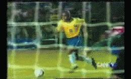 罗纳尔多钟摆过人图片,罗纳尔多钟摆式过人视频完整版