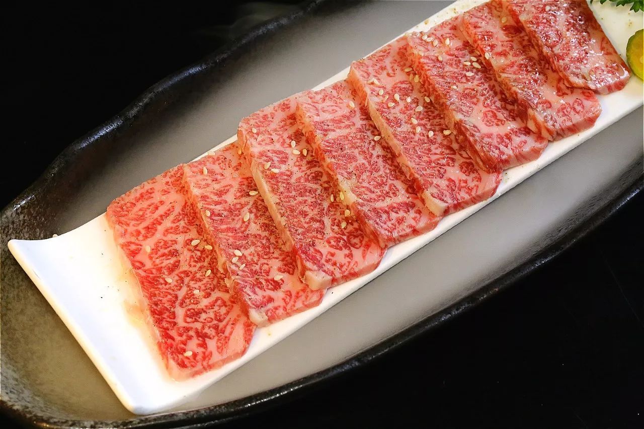 m1级澳洲和牛,美国红标牛肉口感