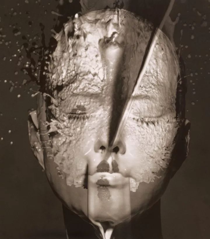 世界摄影大师经典作品欣赏,摄影100张世界摄影大师的黑白作品