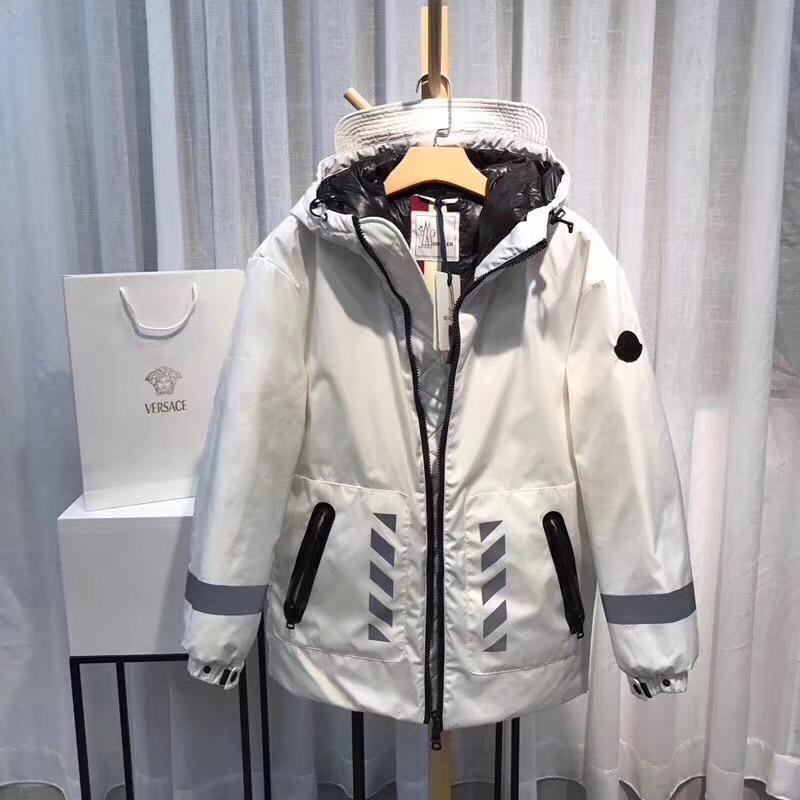 moncler和offwhite联名羽绒服,比moncler还高级的羽绒服