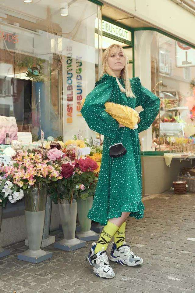 不爱拍照怎么摆姿势,不爱拍照怎么改善