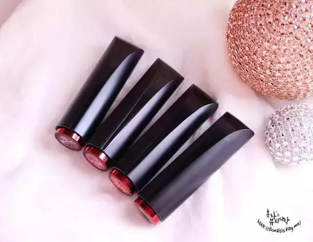 纪梵希2020圣诞限定n500多少钱 (2020纪梵希的圣诞限定哪个颜色好)