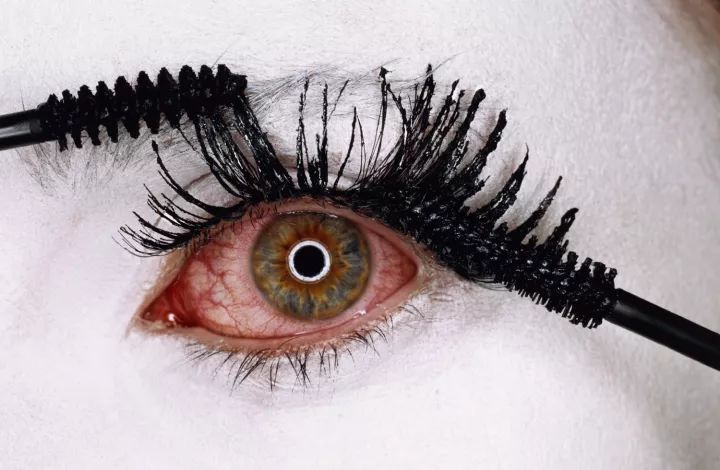 世界摄影大师经典作品欣赏,摄影100张世界摄影大师的黑白作品