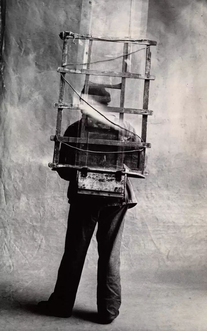 世界摄影大师经典作品欣赏,摄影100张世界摄影大师的黑白作品