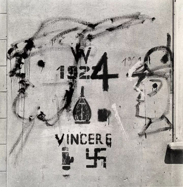 世界摄影大师经典作品欣赏,摄影100张世界摄影大师的黑白作品