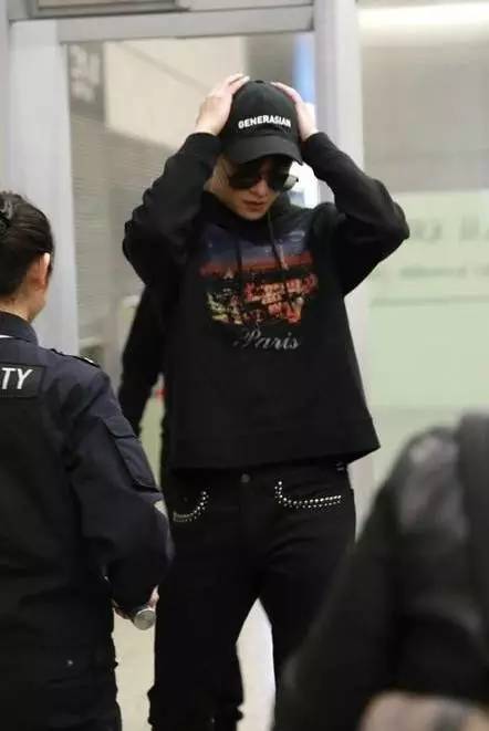 那些丑到爆的潮牌,最近比较火的一个潮牌