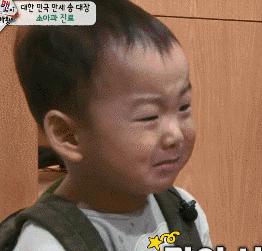 冲奶粉摇晃有泡沫孩子会胀气吗,宝宝胀气跟冲奶粉的水温有关吗