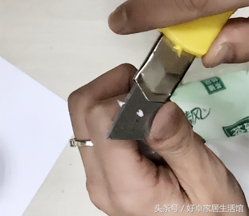 家里做美缝用什么材料实惠耐用,自流平美缝材料