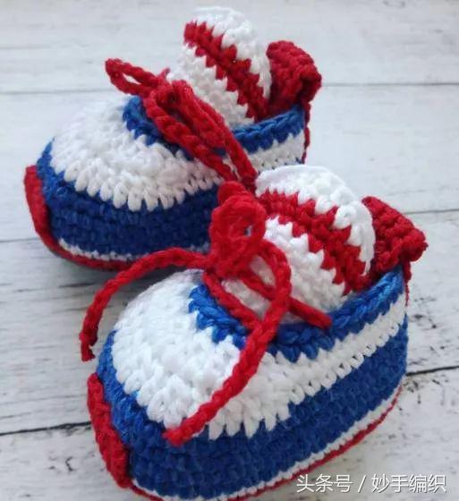 万万没想到,这都是她用毛线钩的,邻居们都赞不绝口!