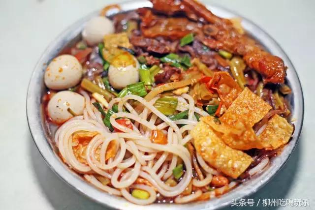 三里桥螺蛳粉正宗柳州螺蛳粉,柳州最正宗的螺蛳粉推荐