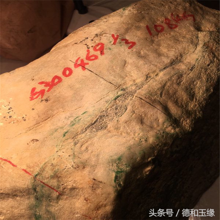 木那的翡翠什么品质最好,是不是所有的翡翠都是缅甸的