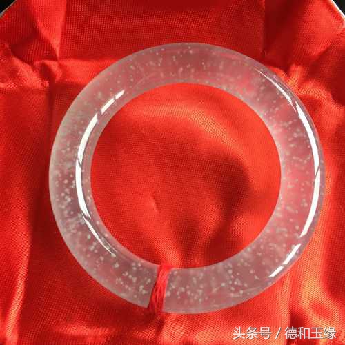 木那的翡翠什么品质最好,是不是所有的翡翠都是缅甸的