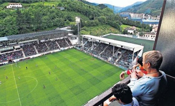 西甲最豪华足球场,西甲最豪华的足球场