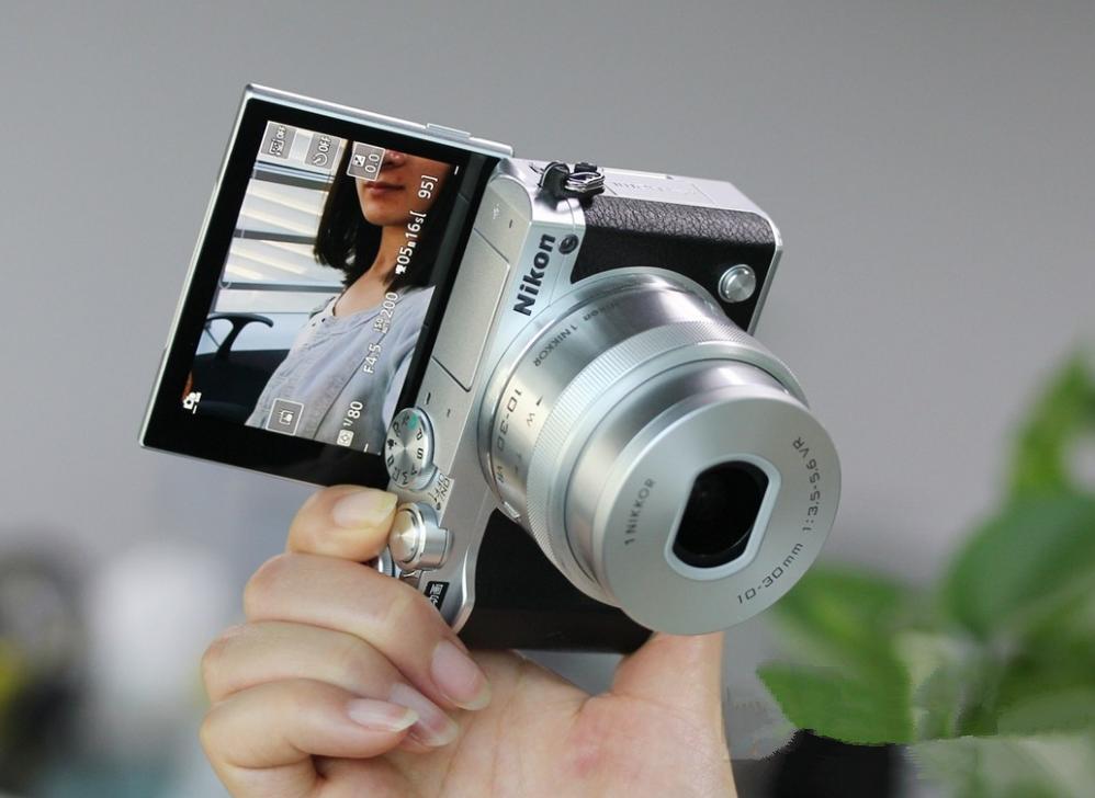 尼康宣布关闭了吗,尼康23年计划发布微单