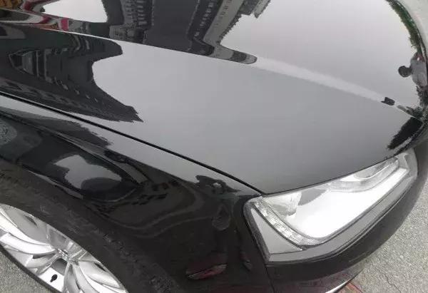 汽车打蜡镀膜镀晶怎么选择,打蜡和贴膜哪个更好