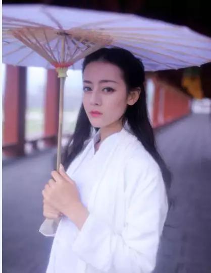 【美人阁】白衣如雪犹似画中仙。谁是你心目中的白衣女子（上）