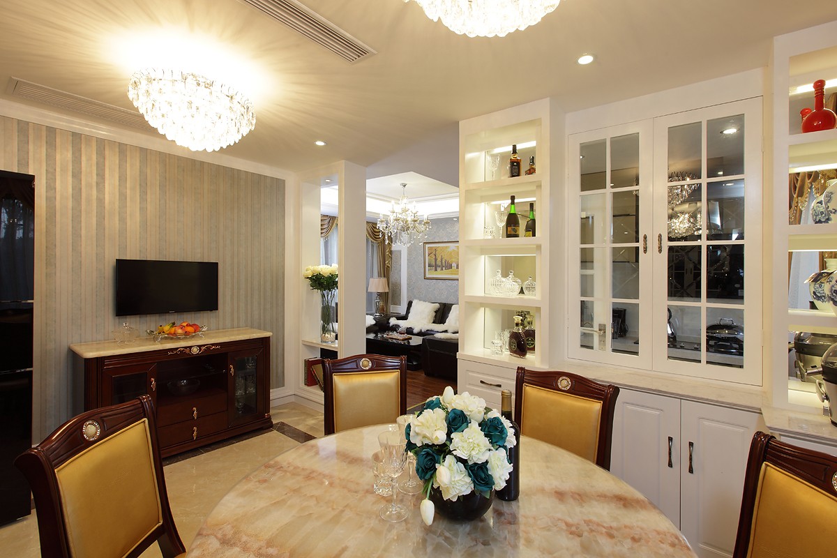 2021衣帽间最流行的装修风格,装潢设计全屋整装110平带衣帽间