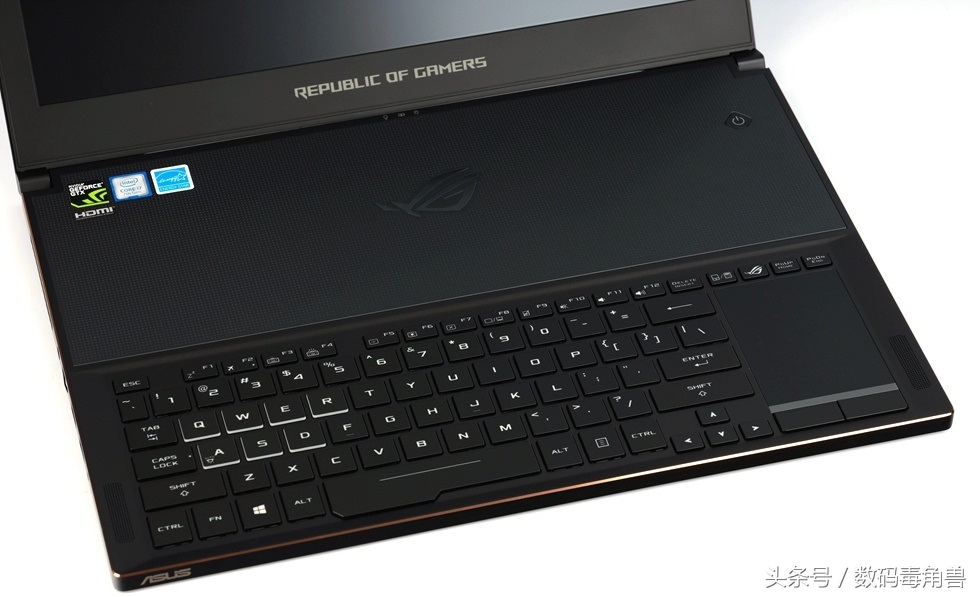 笔记本红绿蓝自检解决办法,笔记本红绿蓝参数设置