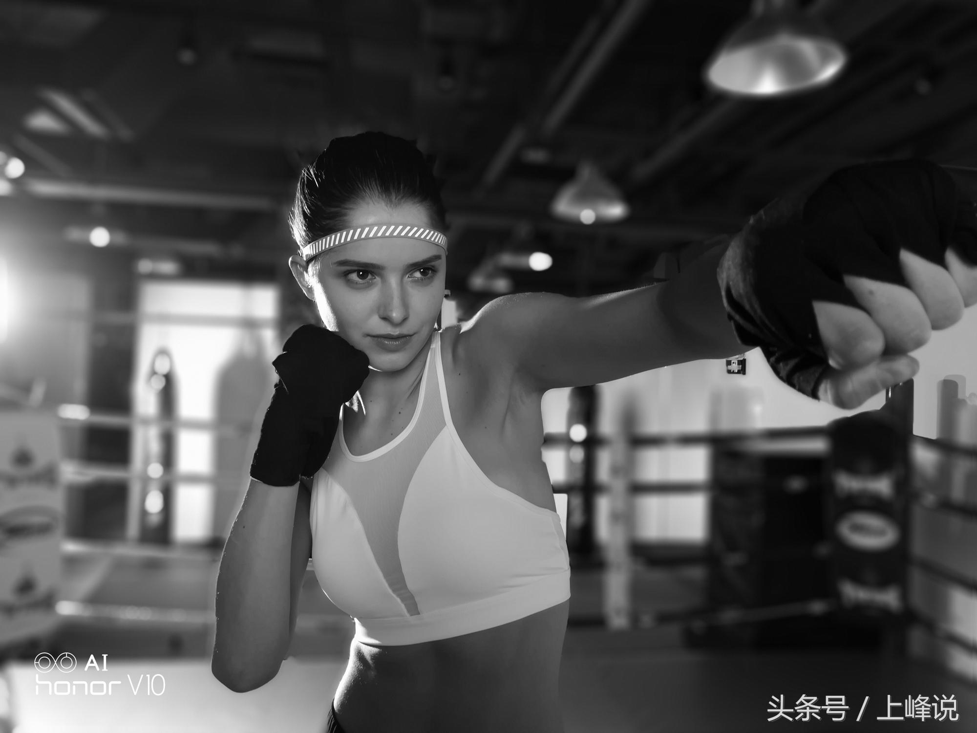 赵丽颖代言荣耀v10,赵丽颖点赞的荣耀v10