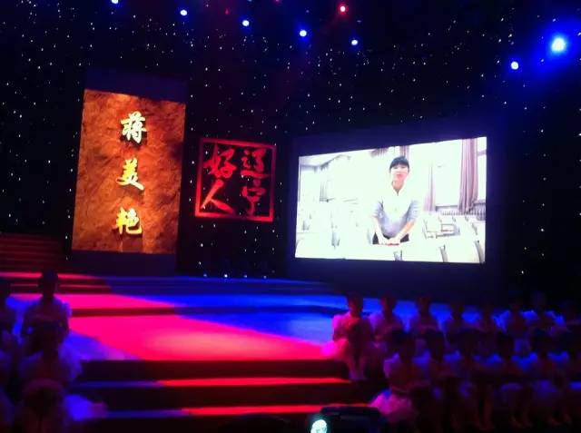 在茫茫人海一眼认出你,在茫茫人海中一眼认出你视频