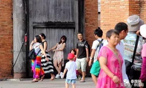 泰国记者谈中国人,泰国记者介绍西双版纳视频