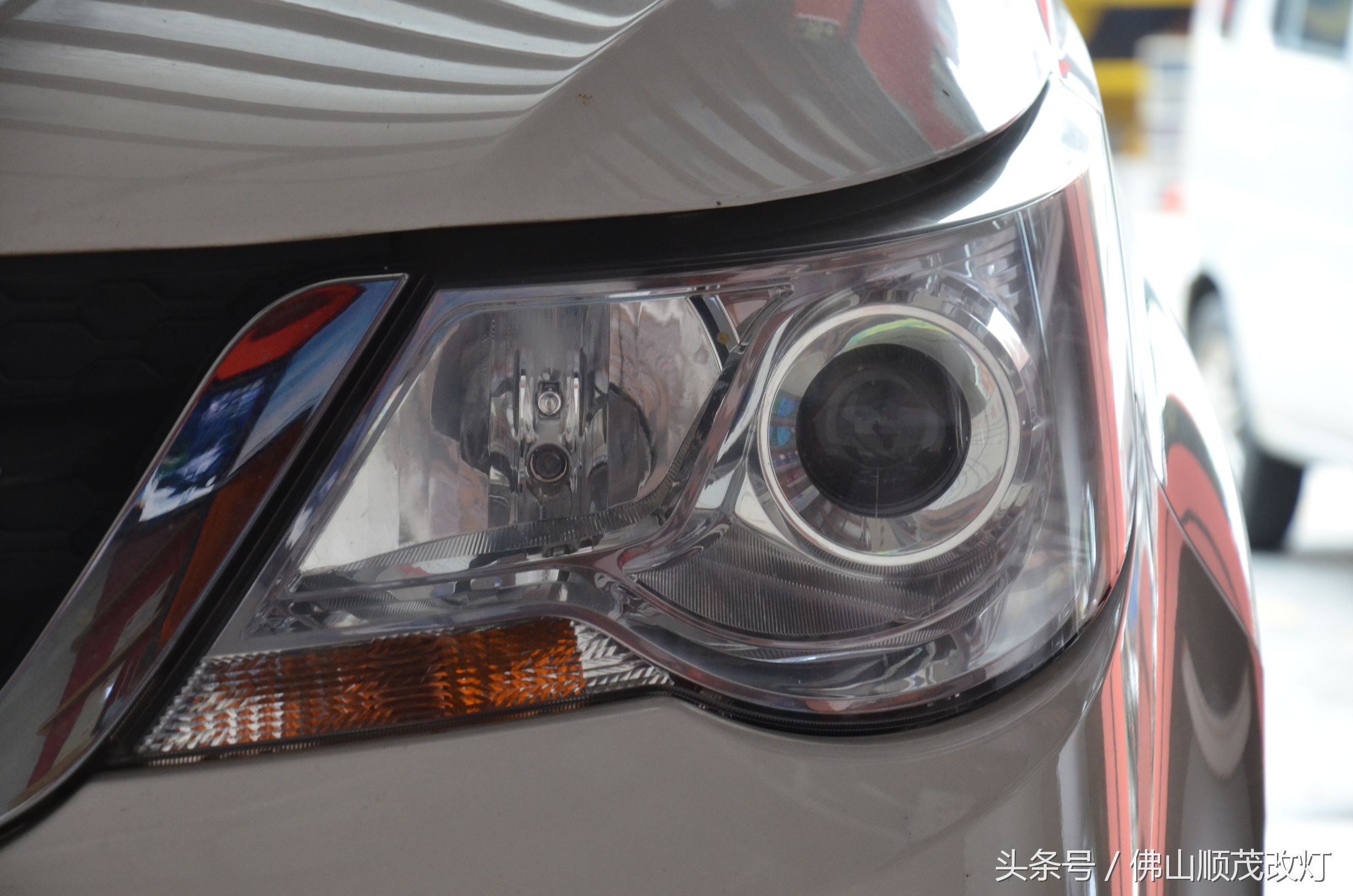 宝骏730总是烧远光灯泡怎么回事,宝骏730近光和远光是一体的吗