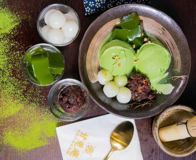 天津人为一只抹茶小兔几甘愿排大队!只为感受那恋爱般的甜度!