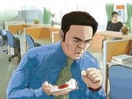 请你跟我这样做,当你发现咳血或者呕血的人