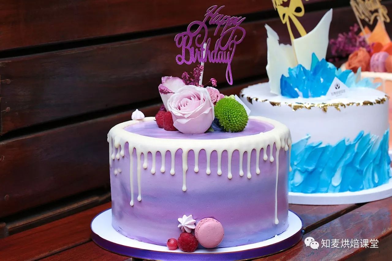 烘焙调色淡黄色配什么颜色,烘焙咖啡色调色方法