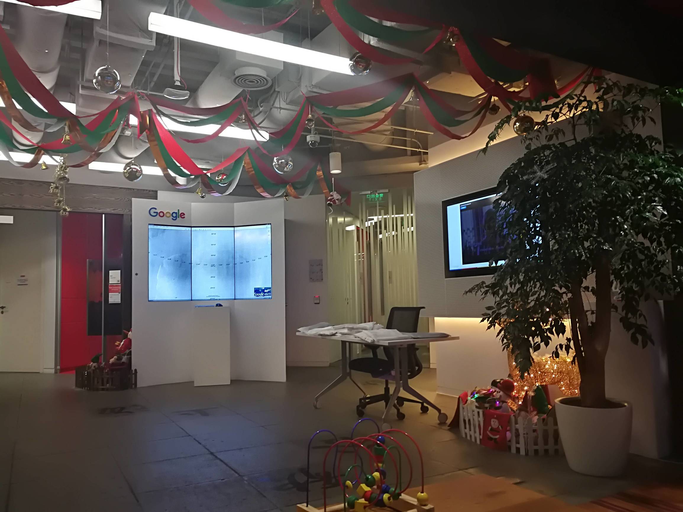 谷歌办公场所激发员工头脑风暴,传统办公和共享办公