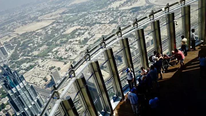 刺激的游乐场把男生吓哭了,刺激的游乐项目把人吓死