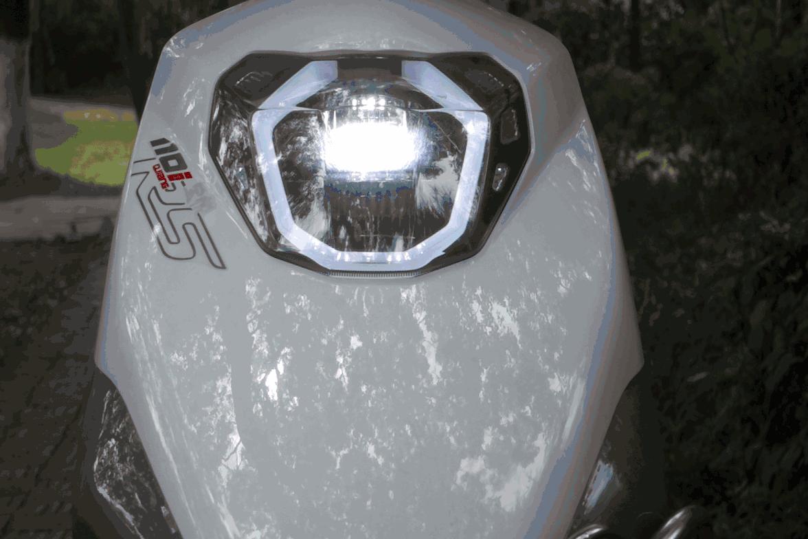 汽车自动灯测评,铃木110踏板摩托车最新款电喷