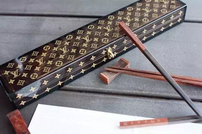 放弃吧｜这些大牌周边，想都想不到