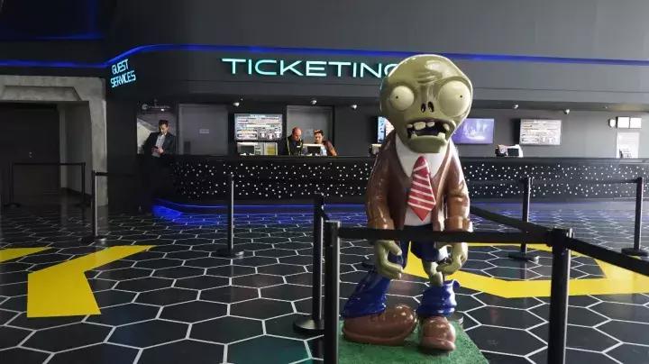 刺激的游乐场把男生吓哭了,刺激的游乐项目把人吓死