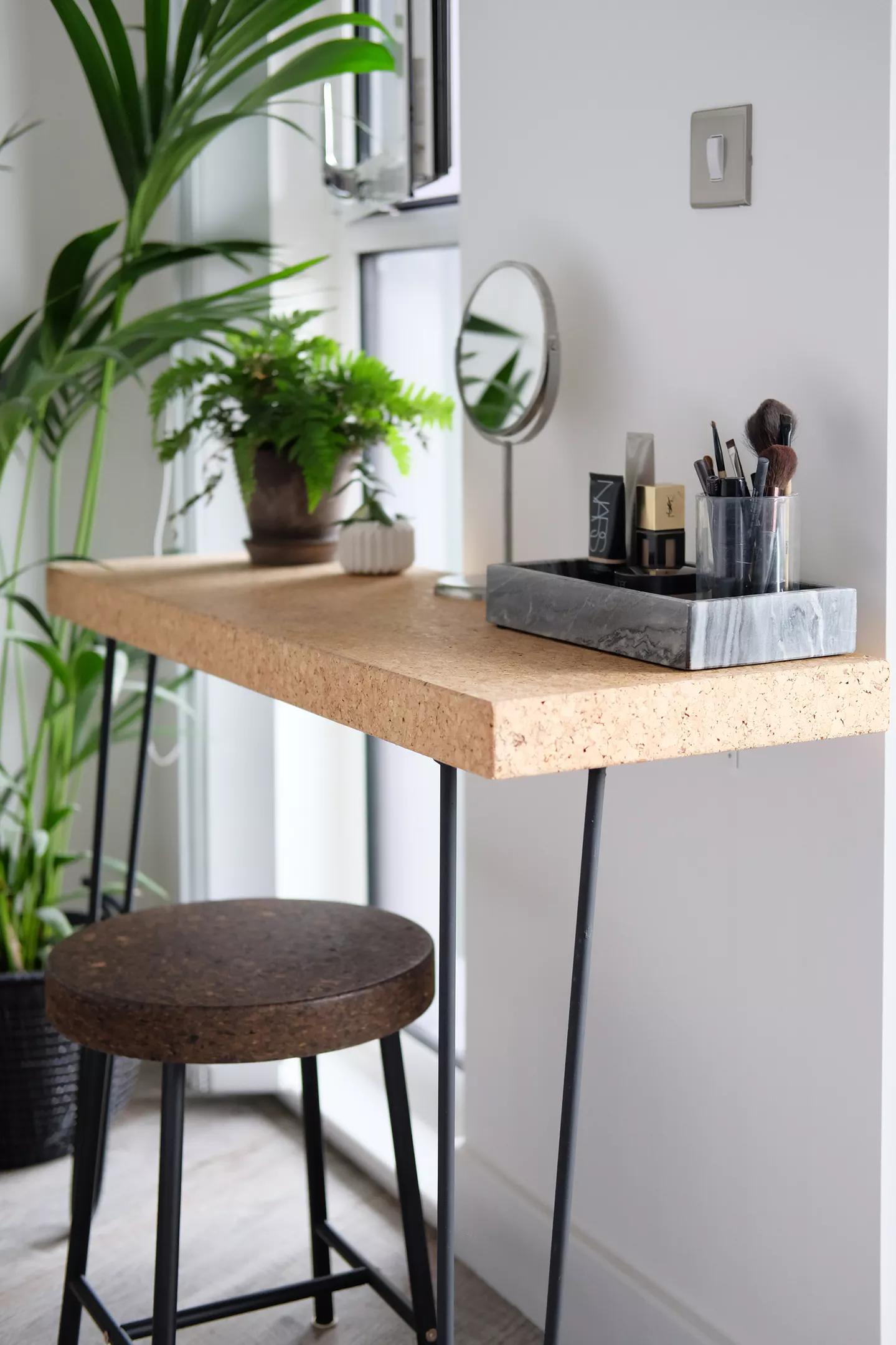 新房装修便携式马桶使用全过程,老房子安装虹吸式的马桶