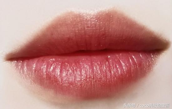 得鲜按压口红试色视频,得鲜口红哪个色号最火