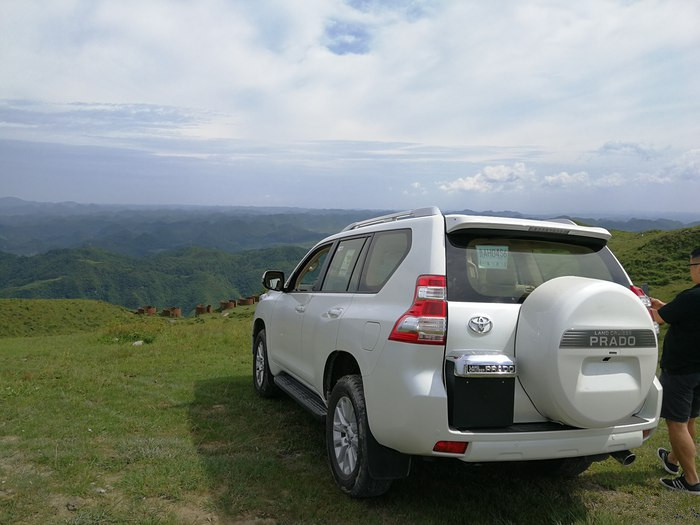 18年丰田霸道4.0试驾,丰田霸道4.0怎么选