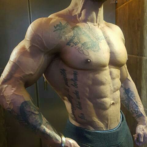 中长跑腰腹肌训练方法,快速练出腹肌俯身登山跑