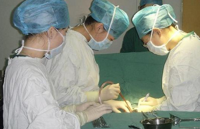 5个月孕妇含泪做引产,医生提醒女性不要像她一样鲁莽!