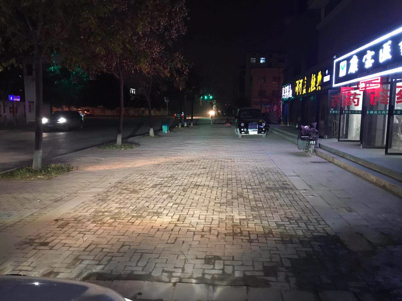 起亚k4氙气灯改装,起亚k2改海拉灯