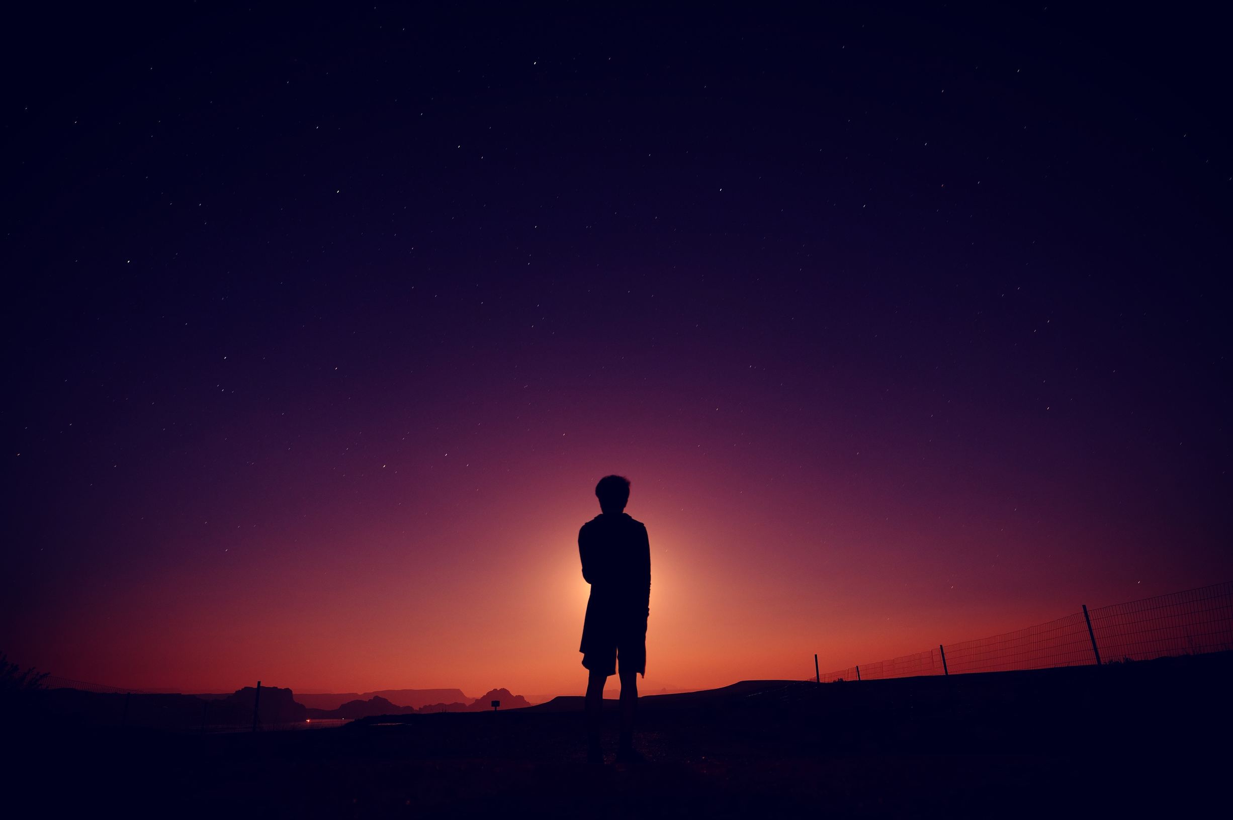 读书少出来做业务是最好的吗,读书少出来打工