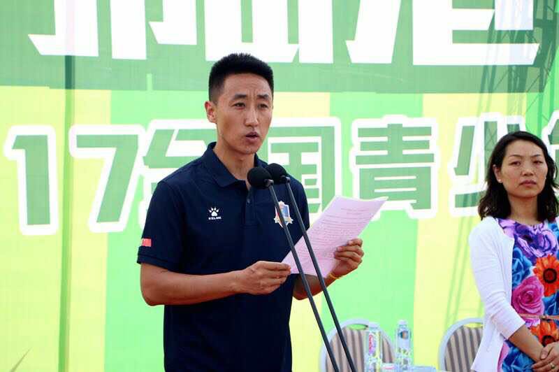 他才是第一个参加巴西职业联赛的中国人