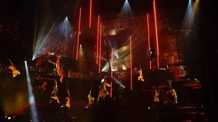 刺激的游乐场把男生吓哭了,刺激的游乐项目把人吓死