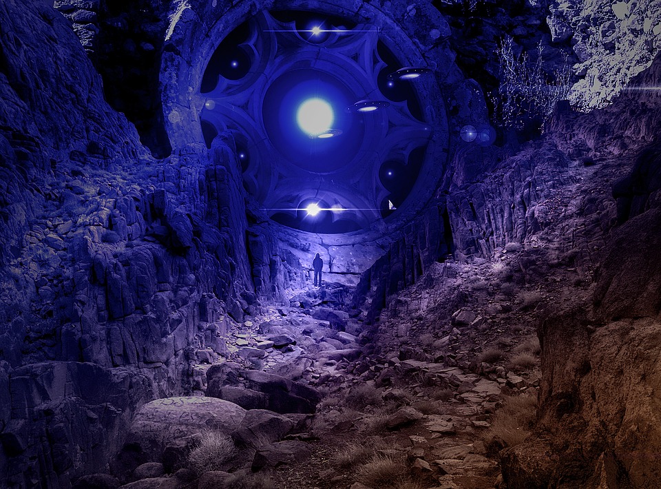 小说：末世来临，身边只有一把菜刀，“叮”杀丧尸居然能升级