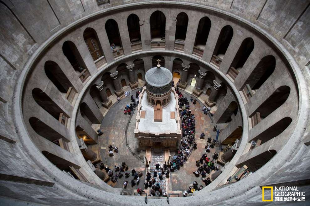 耶路撒冷耶稣墓,耶路撒冷圣墓大教堂谁建的